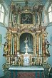 Późno barokowy ołtarz główny z obrazem Św. Jadwigi